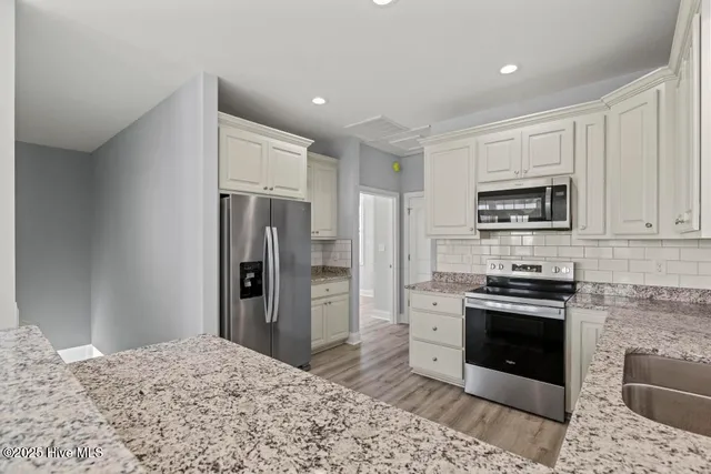 $1,098,000 | 244-246 Grandview Drive, Sneads Ferry, NC 28460