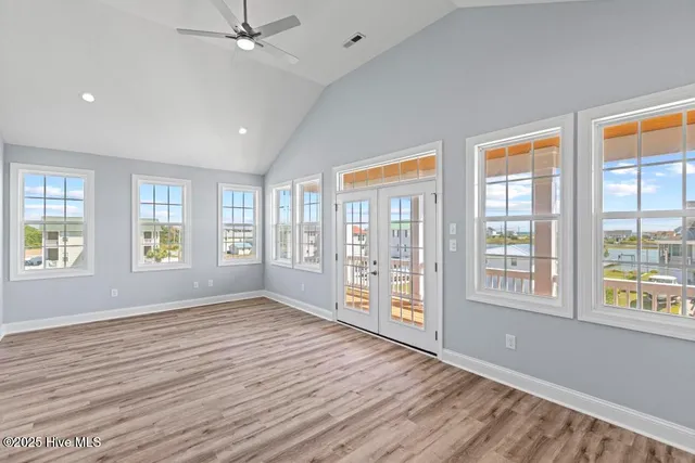 $1,098,000 | 244-246 Grandview Drive, Sneads Ferry, NC 28460