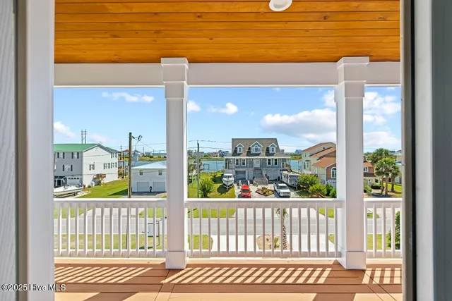 $1,098,000 | 244-246 Grandview Drive, Sneads Ferry, NC 28460