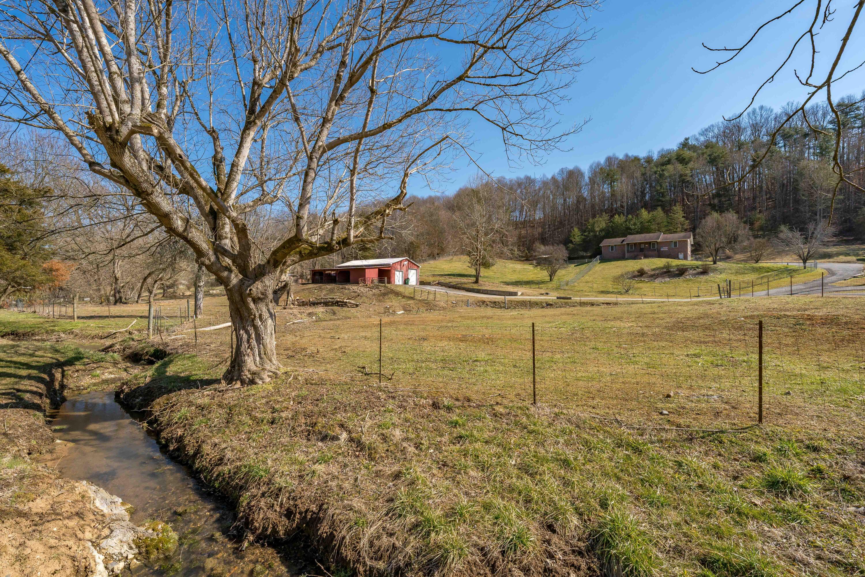 1204 Old Stage Road Gray, TN 37615 - Photo 1 of 69 1204 old stage rd (1 of 73)