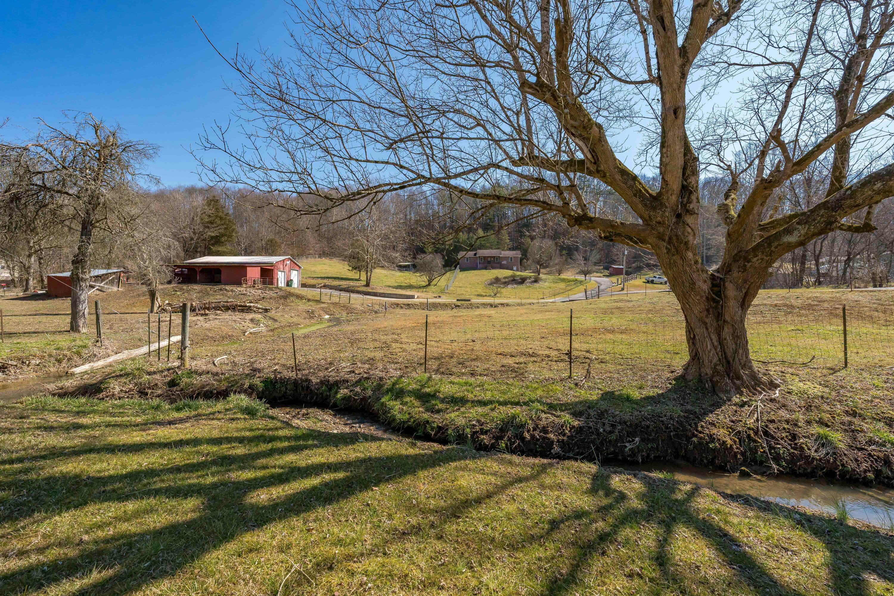 1204 Old Stage Road Gray, TN 37615 - Photo 2 of 69 1204 old stage rd (2 of 73)