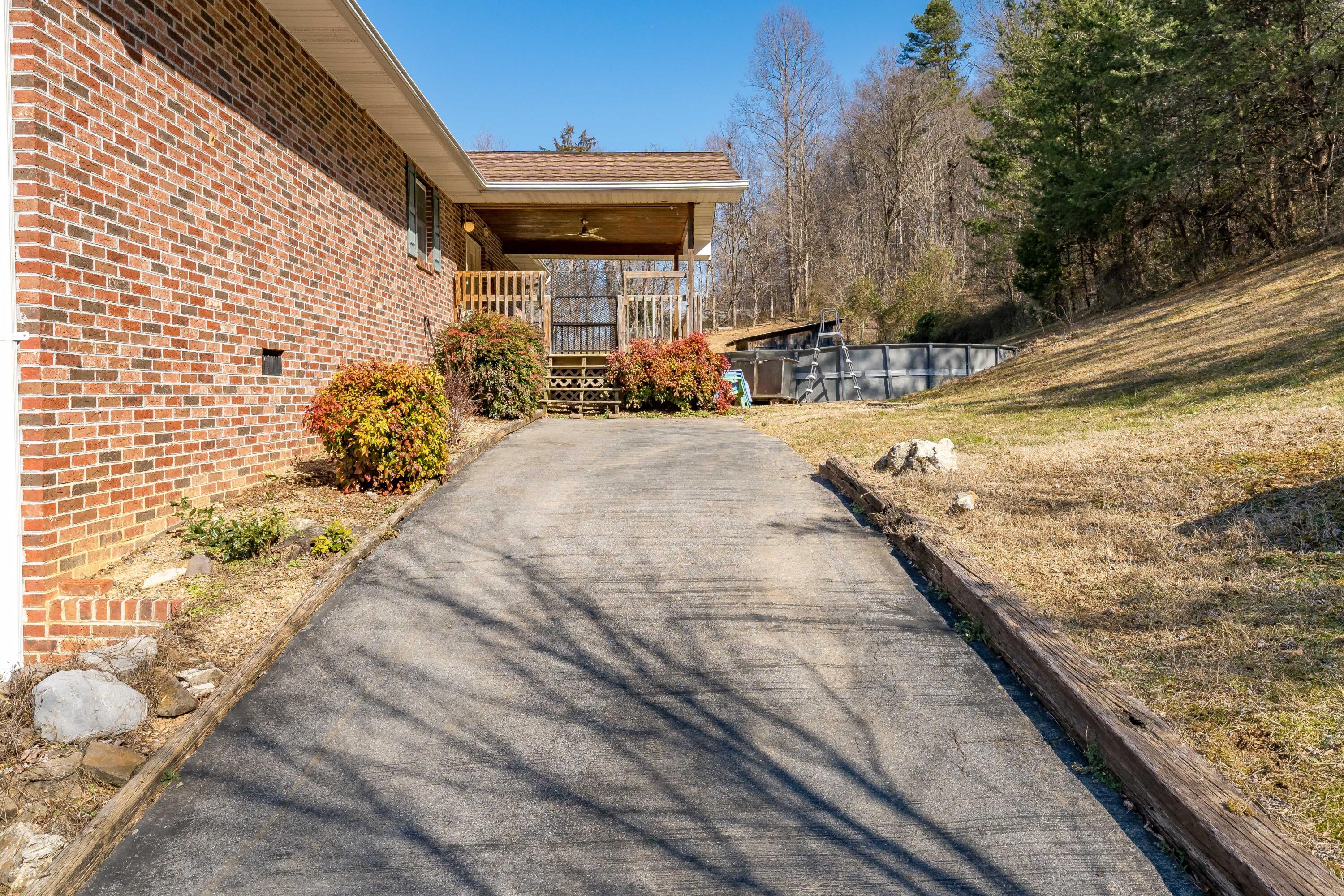 1204 Old Stage Road Gray, TN 37615 - Photo 32 of 69 1204 old stage rd (36 of 73)