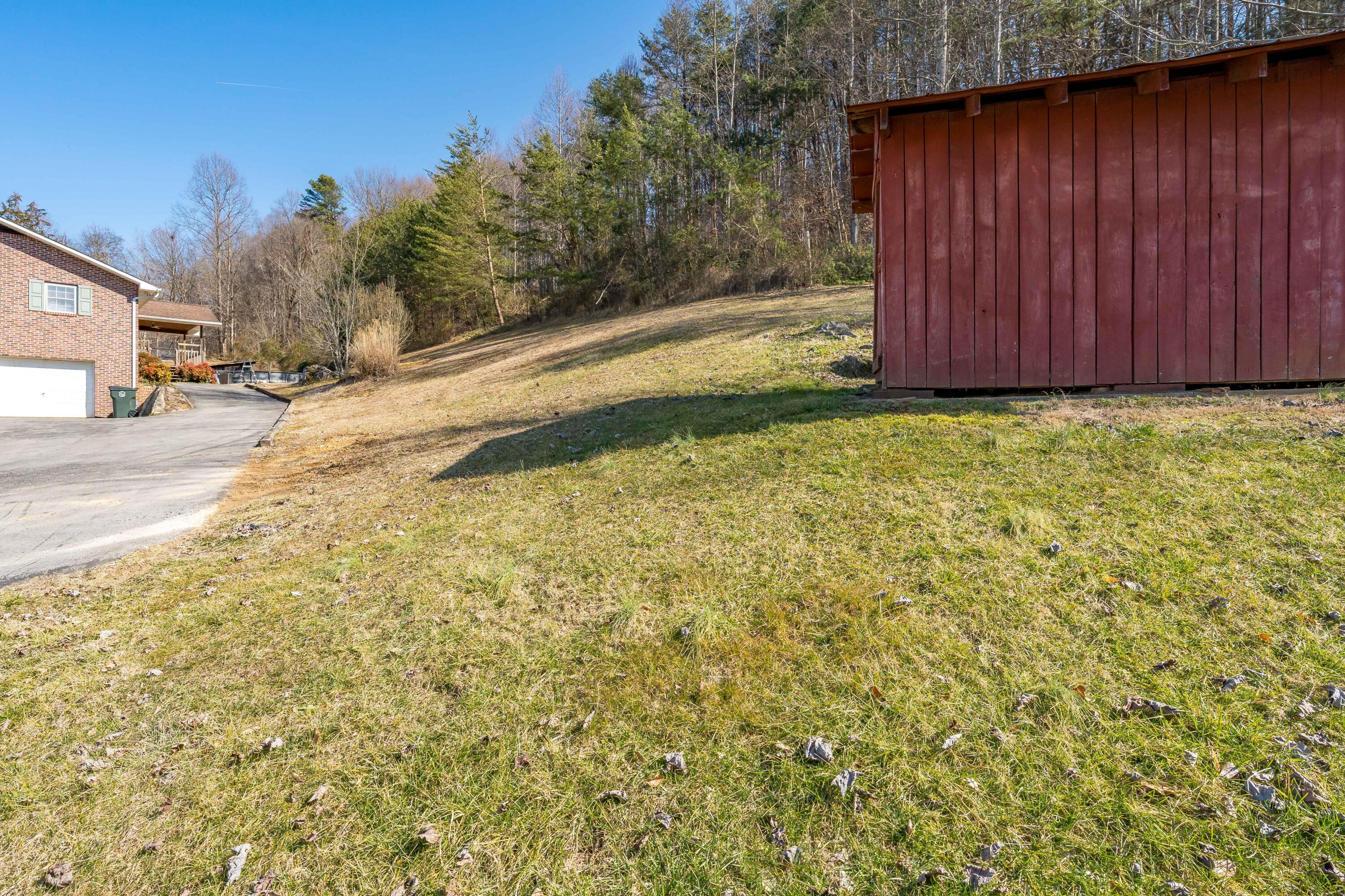 1204 Old Stage Road Gray, TN 37615 - Photo 38 of 69 1204 old stage rd (42 of 73)