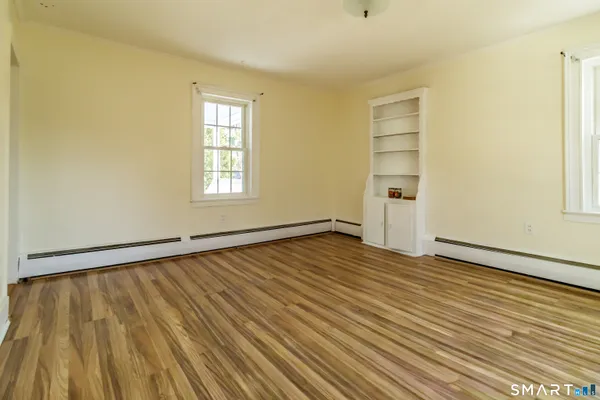 $379,900 | 52 Wickett Street, New Hartford, CT 06057