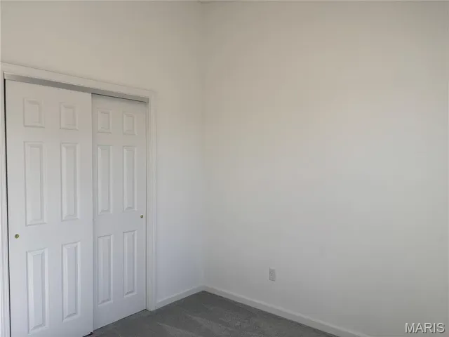 $245,000 | 322 Cartpath Lane, St. Clair, MO 63077