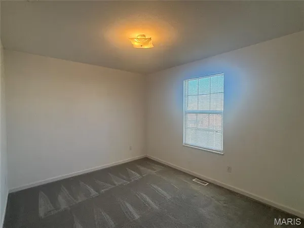 $239,000 | 322 Cartpath Lane, St. Clair, MO 63077