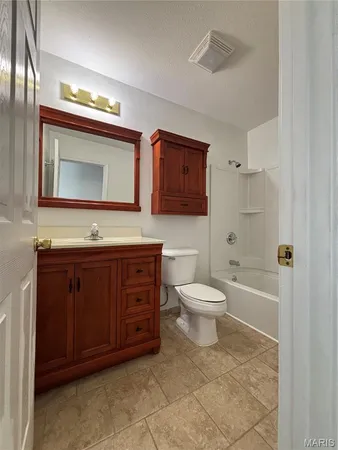 $239,000 | 322 Cartpath Lane, St. Clair, MO 63077