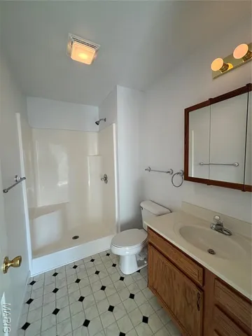 $245,000 | 322 Cartpath Lane, St. Clair, MO 63077