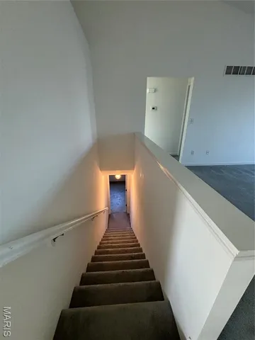 $245,000 | 322 Cartpath Lane, St. Clair, MO 63077