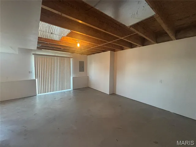 $245,000 | 322 Cartpath Lane, St. Clair, MO 63077