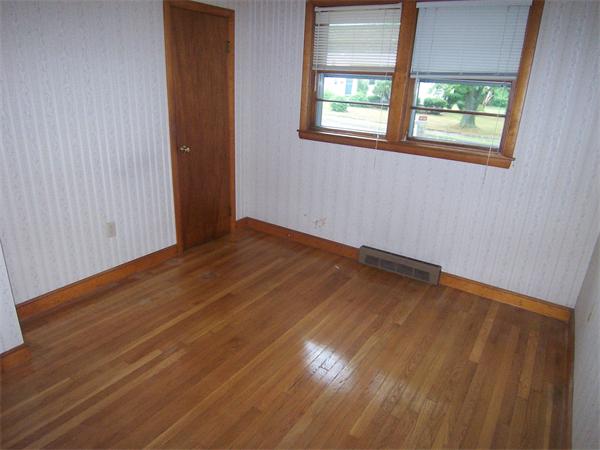47 Andersen Road Braintree, MA 02184 - Photo 8 of 15 Gallery Image 8