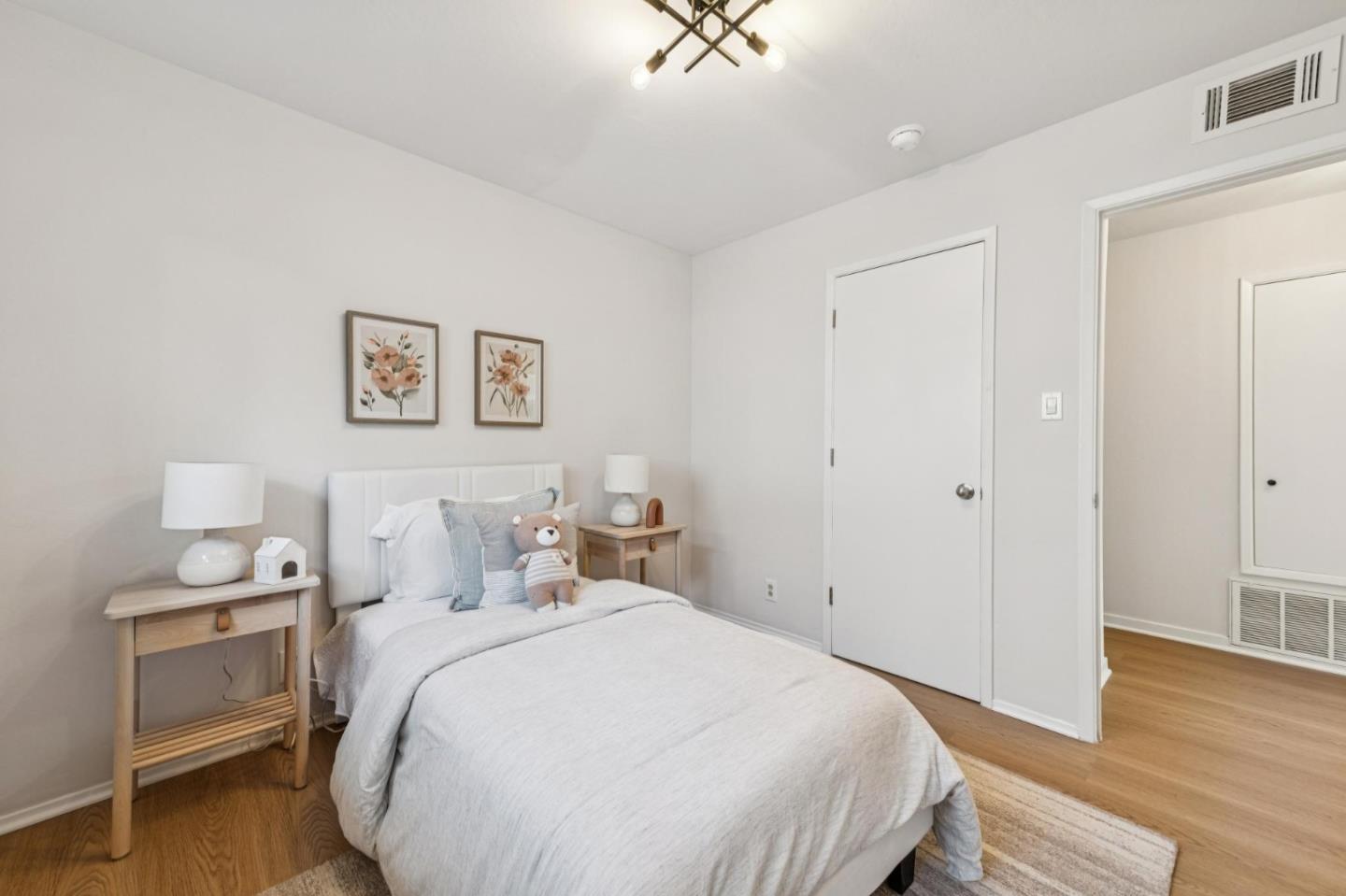 898 Standish Road Pacifica, CA 94044 - Photo 28 of 52