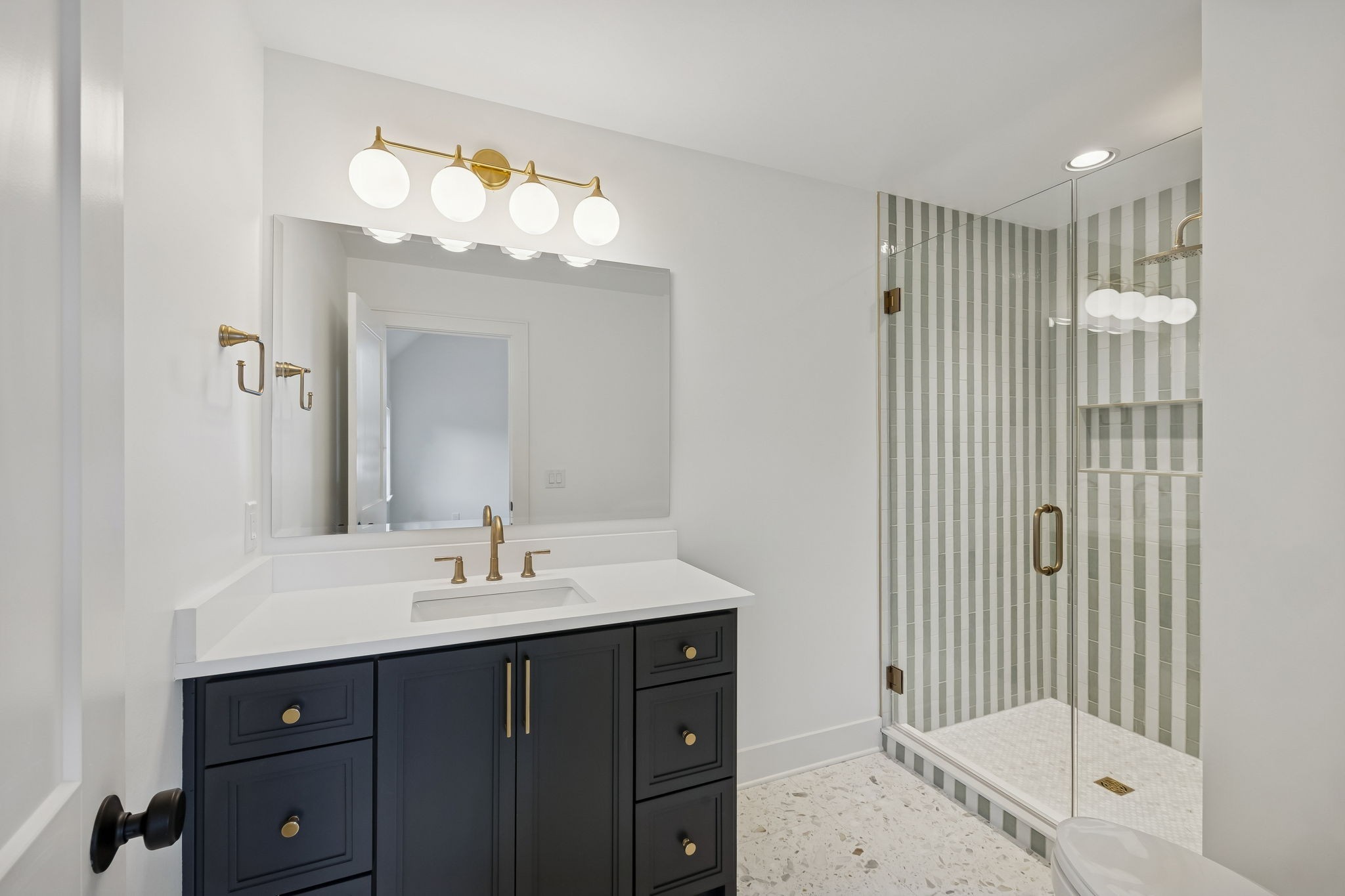 1130 Winding Way Road Nashville, TN 37216 - Photo 73 of 96 a bathroom with a sink vanity and mirror