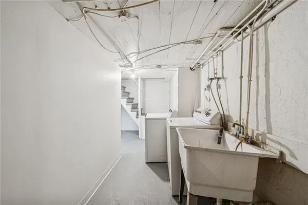 $1,300 | 3226 Richardson Avenue, Pittsburgh, PA 15212