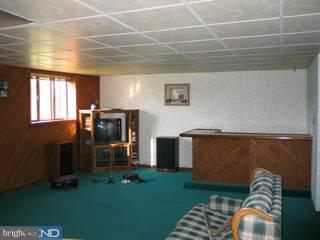 878 Old Forge Road Oxford, PA 19363 - Photo 4 of 6 Gallery Image 4