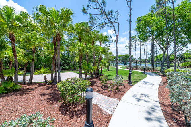 5736 Raceway Road Lake Worth, FL 33449 - Photo 30 of 42 5736 Raceway Rd Wellington FL-small-003-