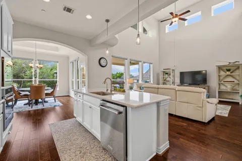 $950,000 | 3914 Logan Ridge Drive, Cedar Park, TX 78613