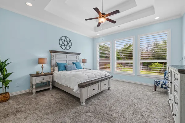 $950,000 | 3914 Logan Ridge Drive, Cedar Park, TX 78613