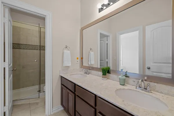 $950,000 | 3914 Logan Ridge Drive, Cedar Park, TX 78613
