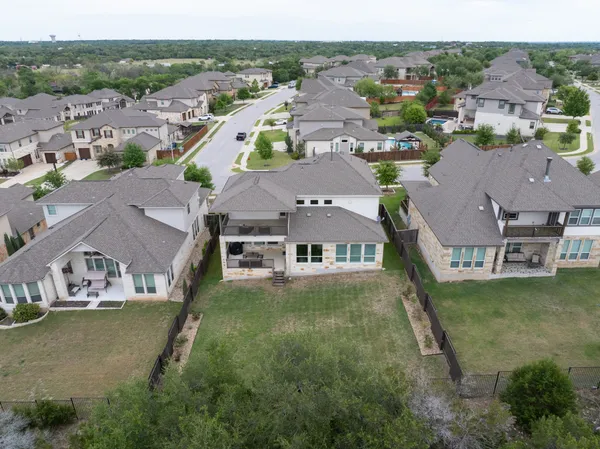 $950,000 | 3914 Logan Ridge Drive, Cedar Park, TX 78613