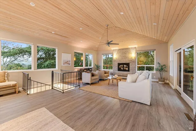 $1,349,000 | 1205 Calle Del Arroyo, Sonoma, CA 95476