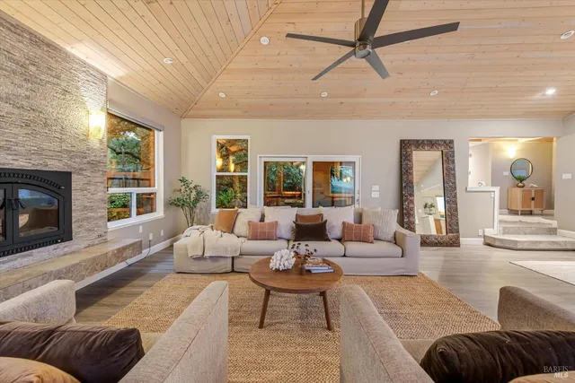 $1,349,000 | 1205 Calle Del Arroyo, Sonoma, CA 95476