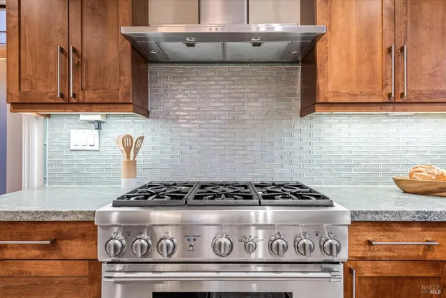 $1,349,000 | 1205 Calle Del Arroyo, Sonoma, CA 95476