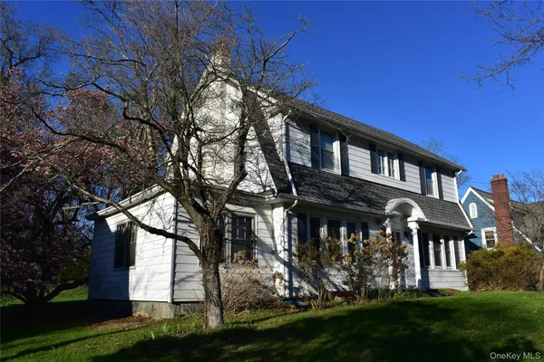 $495,000 | 21 Rosalind Road, Poughkeepsie, NY 12601