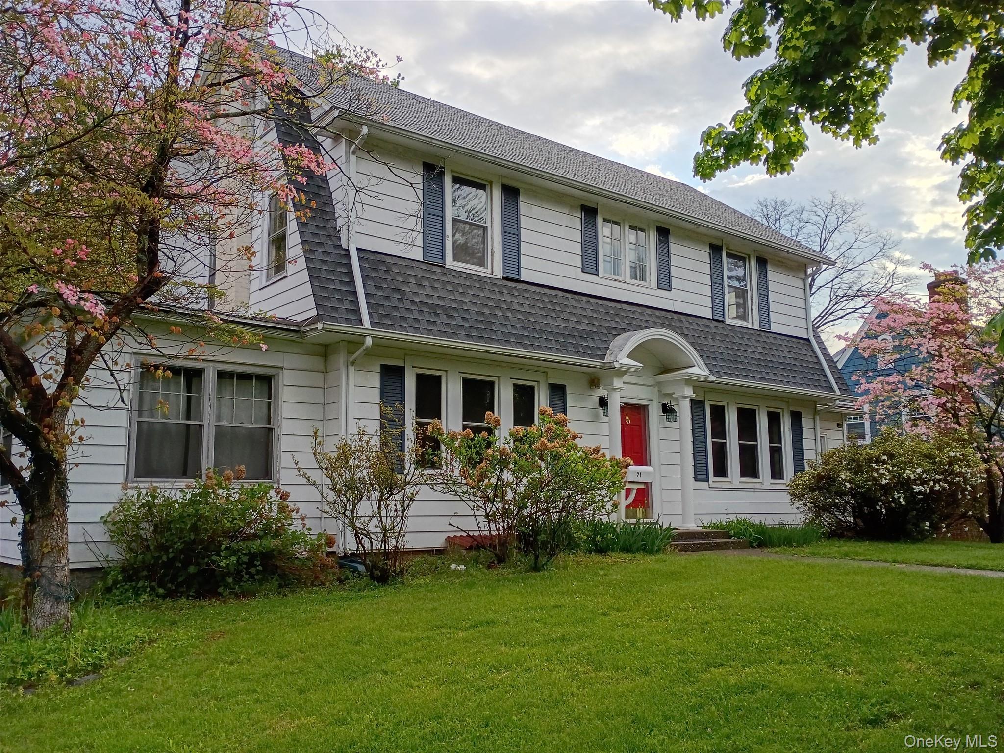 21 Rosalind Road Poughkeepsie, NY 12601 - Photo 2 of 25
