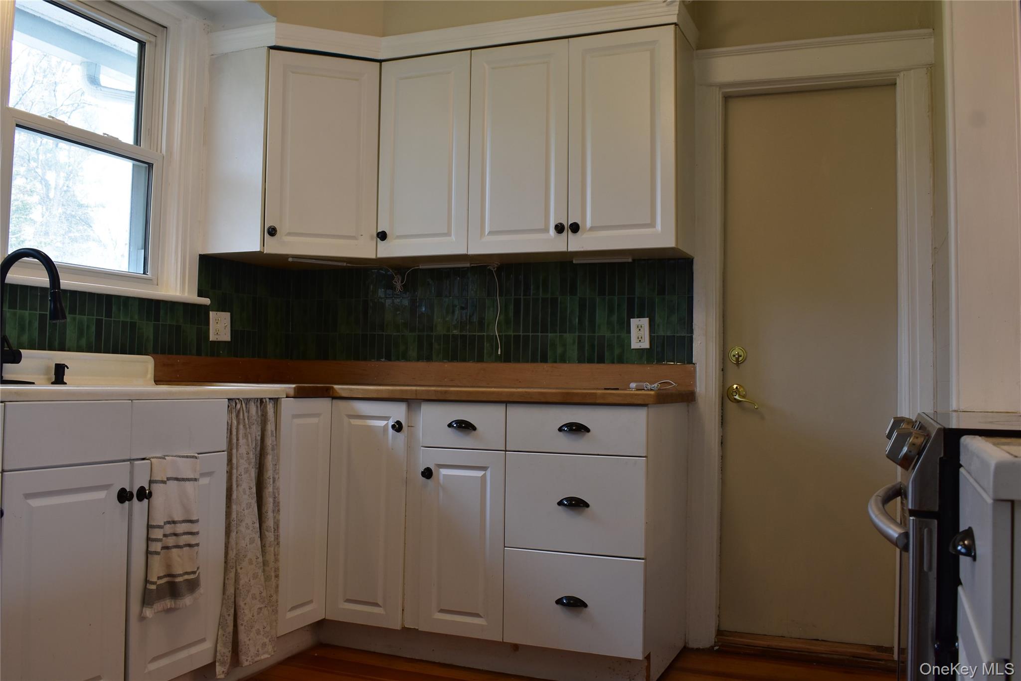 21 Rosalind Road Poughkeepsie, NY 12601 - Photo 27 of 49