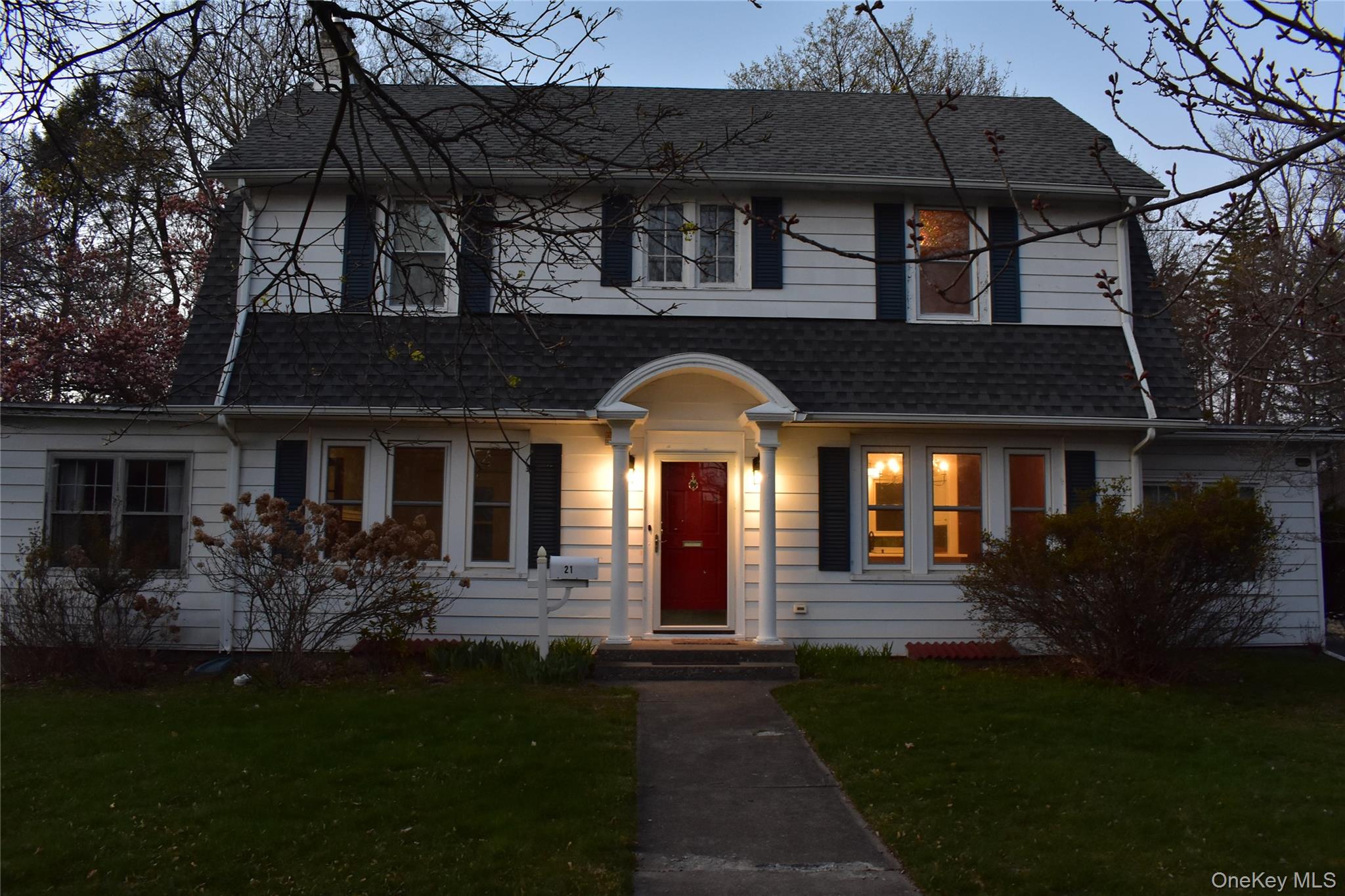 21 Rosalind Road Poughkeepsie, NY 12601 - Photo 4 of 49