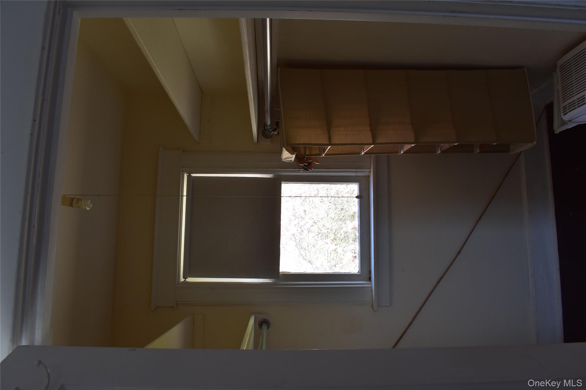 21 Rosalind Road Poughkeepsie, NY 12601 - Photo 42 of 49