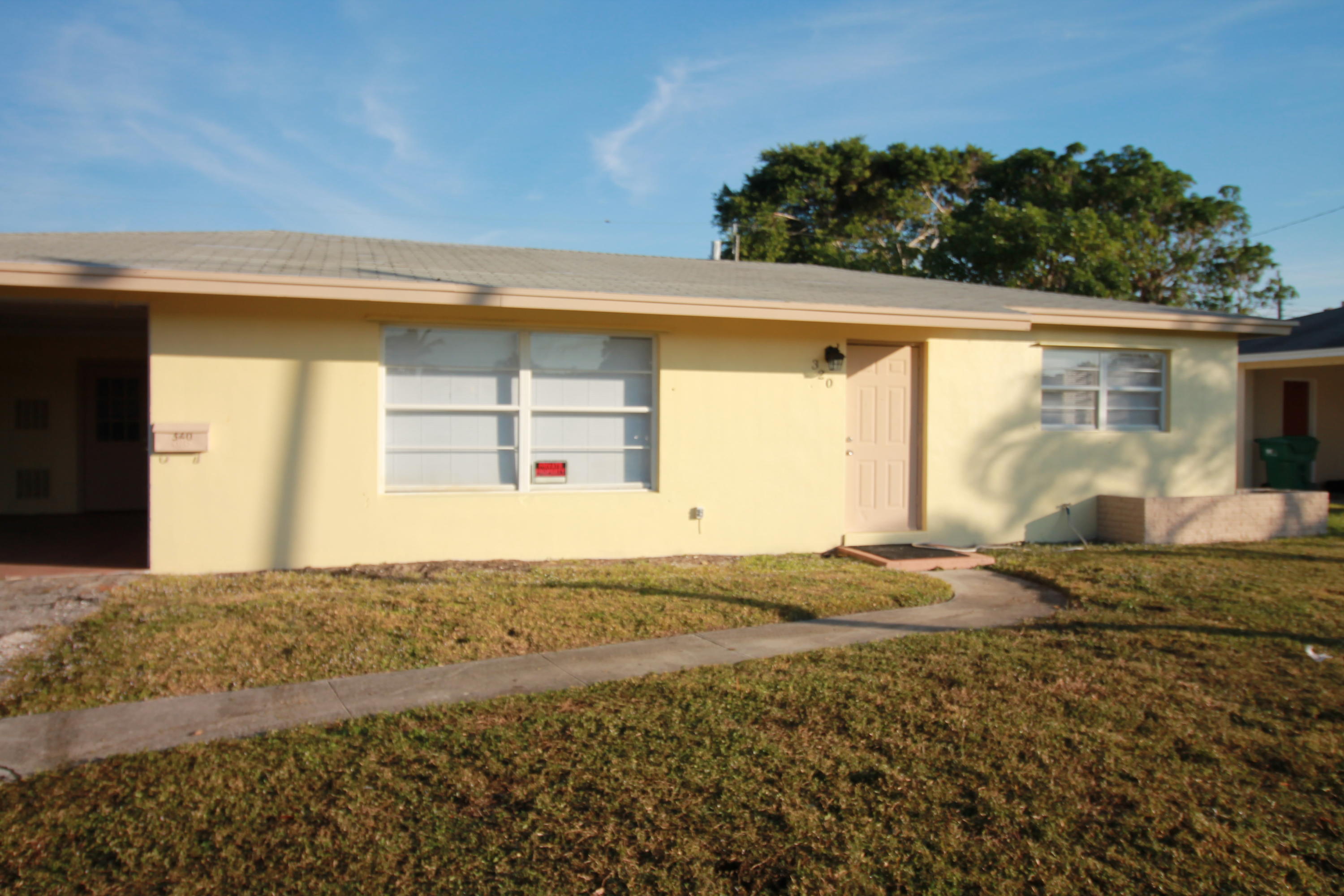 320 West 23rd Street Riviera Beach, FL 33404 - Photo 1 of 12 IMG_0269