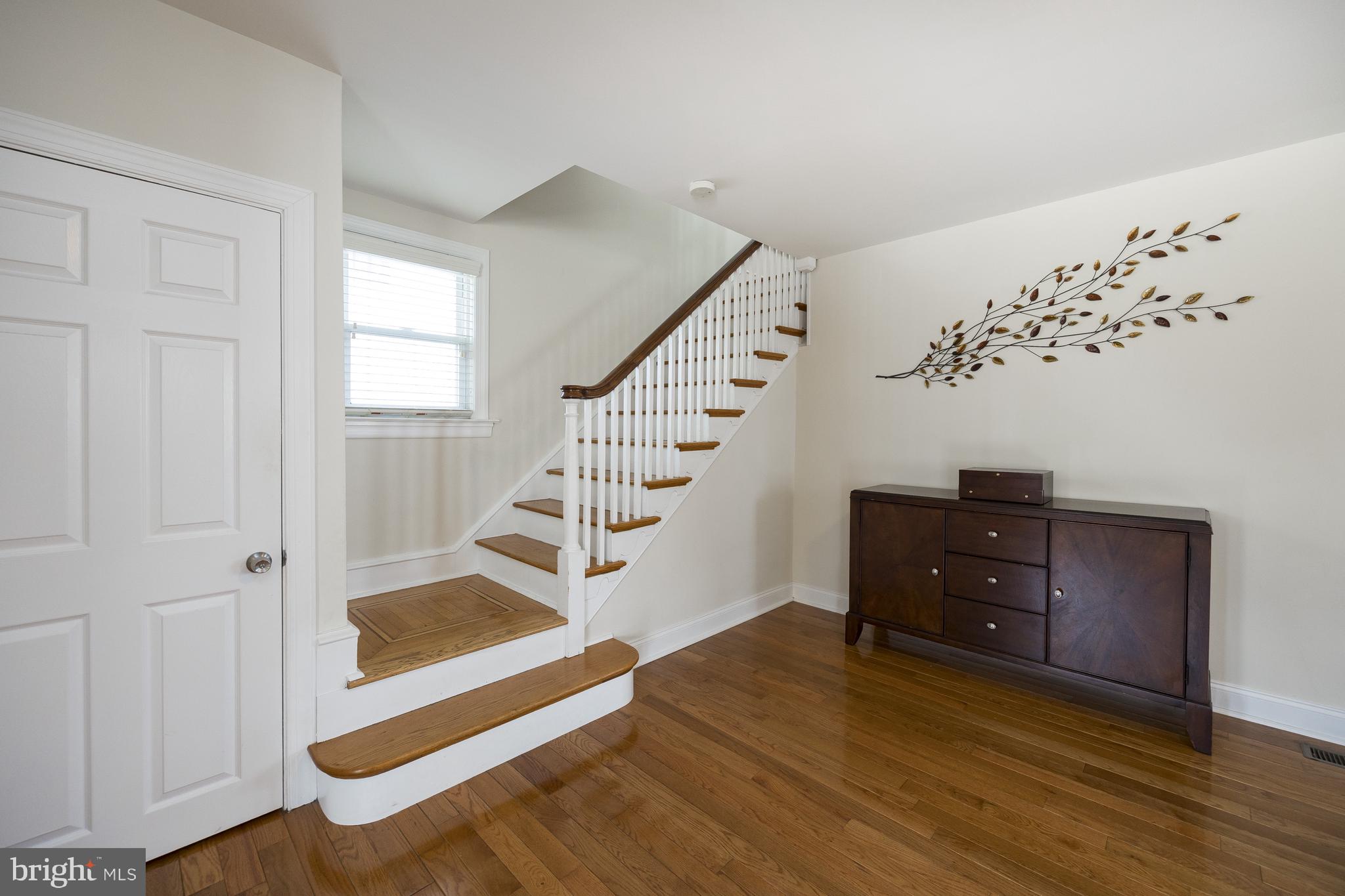 45 Sycamore Road Havertown, PA 19083 - Photo 5 of 30 Staircase to 2nd floor