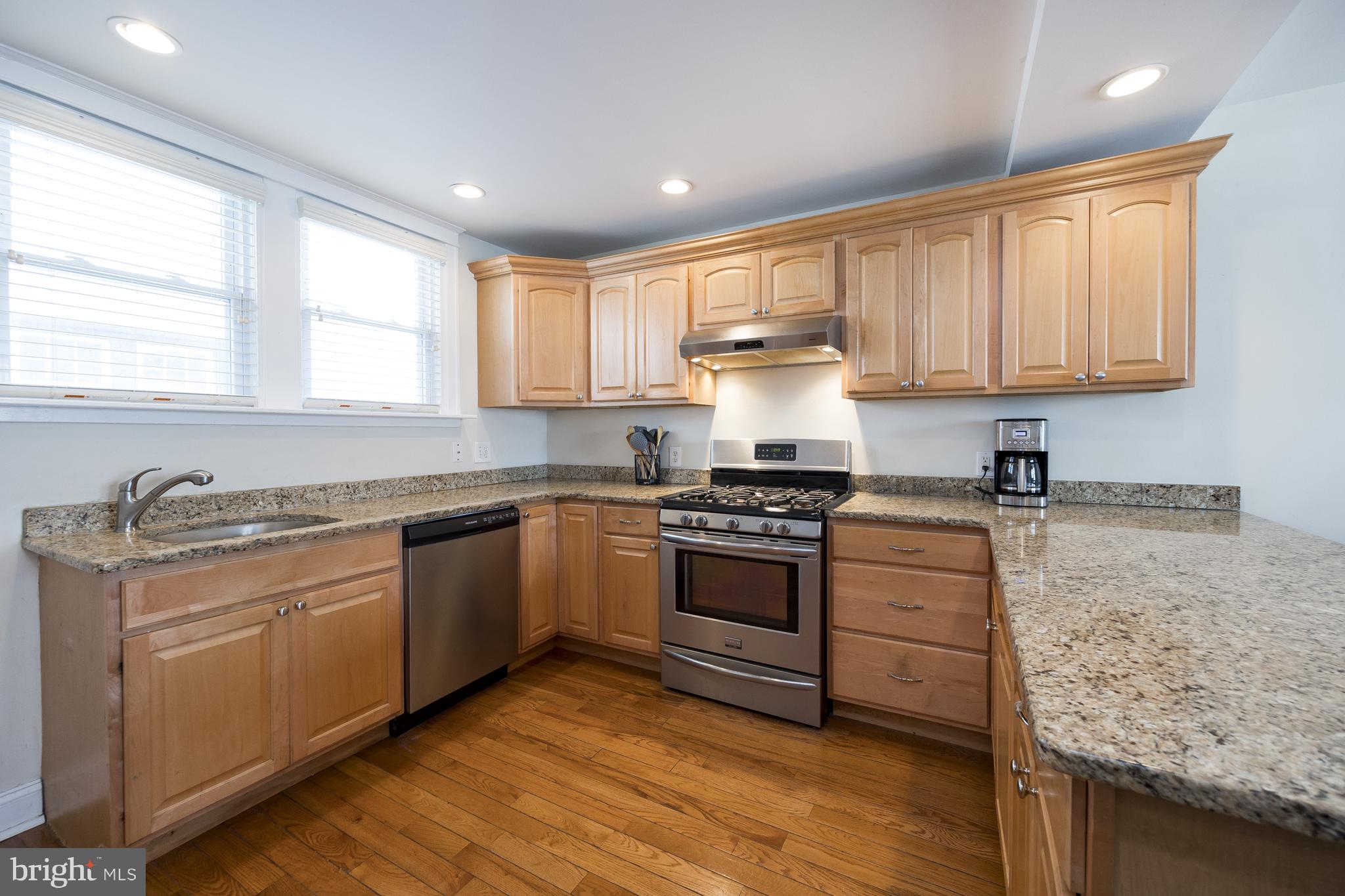 45 Sycamore Road Havertown, PA 19083 - Photo 8 of 30 Kitchen