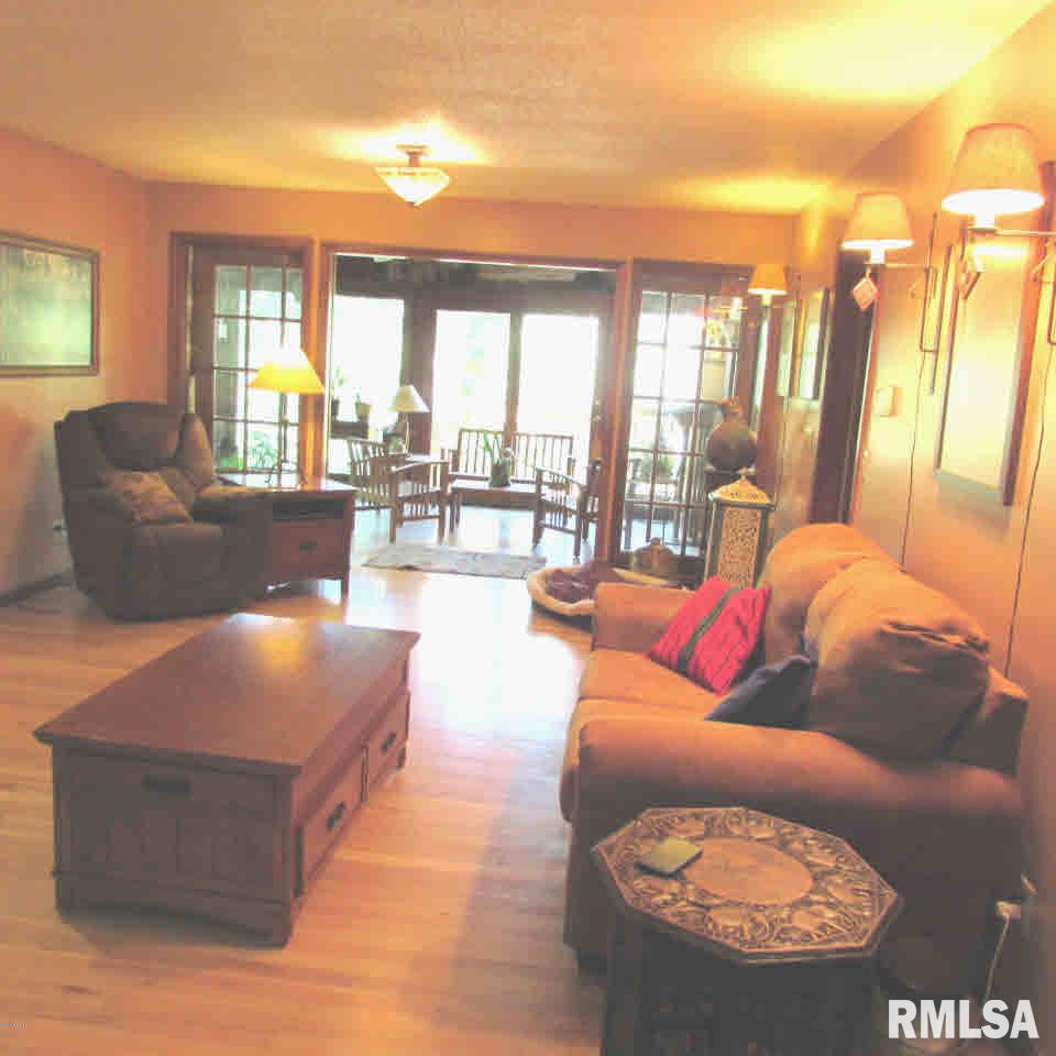 669 Union Hill Road Carbondale, IL 62903 - Photo 4 of 34