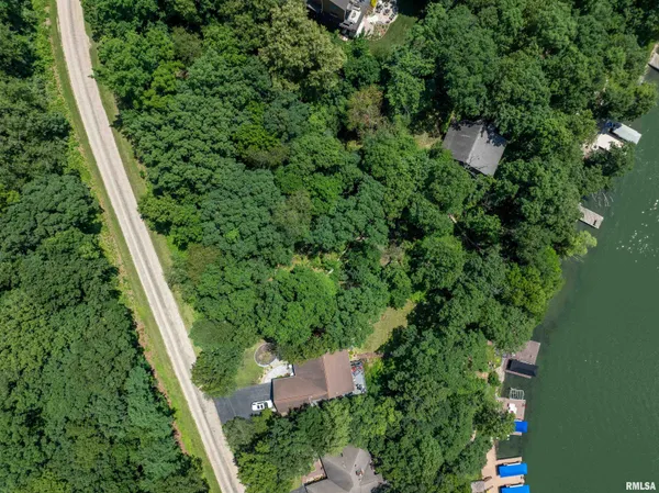 $125,000 | 293 Red Oak Court, Unit 1472, Dahinda, IL 61428