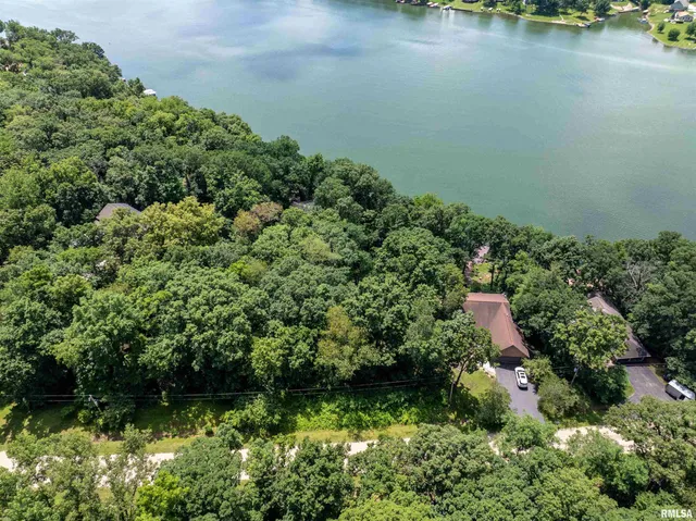 $125,000 | 293 Red Oak Court, Dahinda, IL 61428