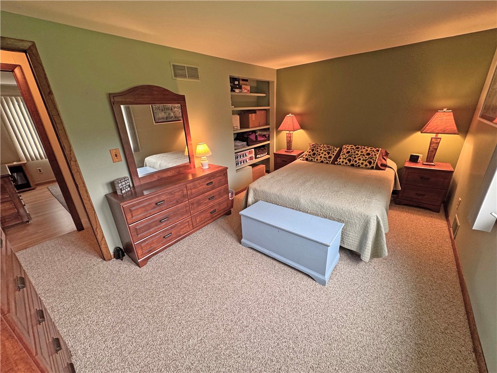 1044 North Greece Road Greece, NY 14626 - Photo 32 of 48 Gallery Image 32