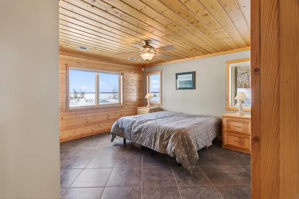 $739,900 | 10985 Sugar Point Drive Northwest, Federal Dam, MN 56641