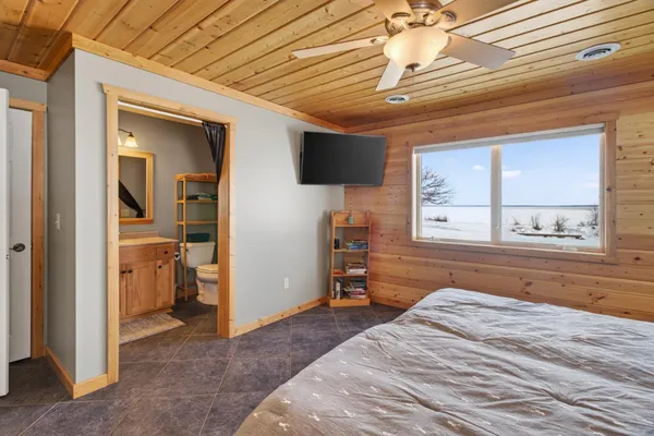 $739,900 | 10985 Sugar Point Drive Northwest, Federal Dam, MN 56641