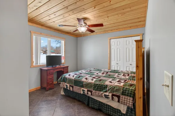 $739,900 | 10985 Sugar Point Drive Northwest, Federal Dam, MN 56641