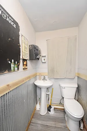 a view of a chairs in a backyard