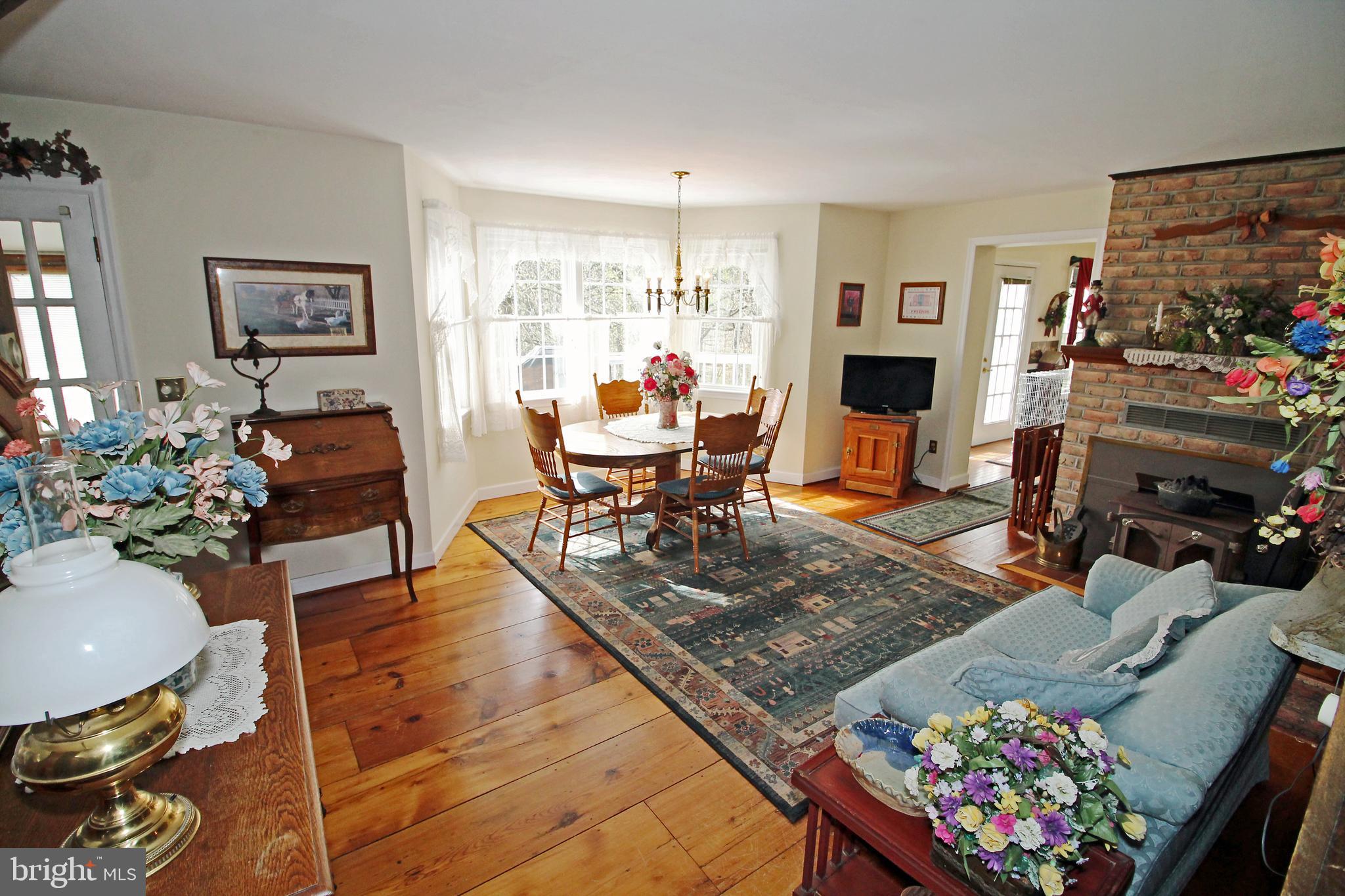 1137 Corbett Road Monkton, MD 21111 - Photo 4 of 30 Living Room