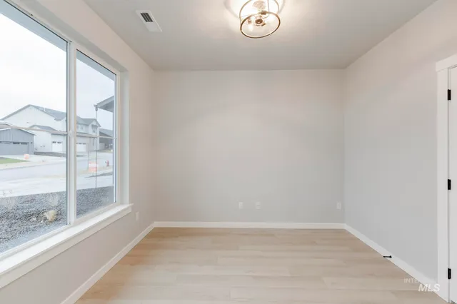 $649,990 | 6494 South Sunfish Avenue, Boise, ID 83709