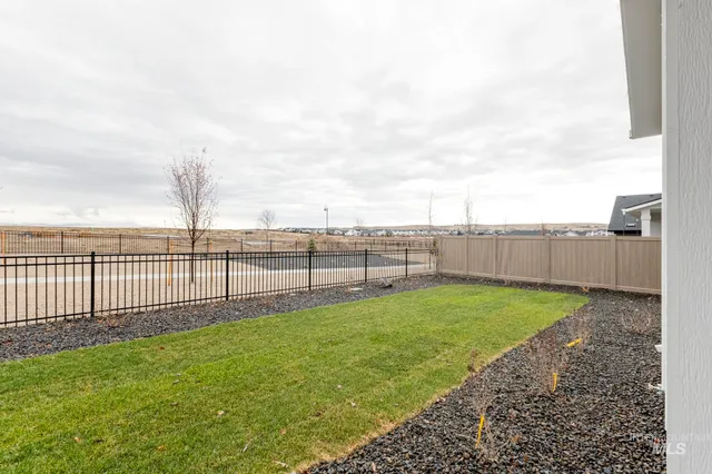 $649,990 | 6494 South Sunfish Avenue, Boise, ID 83709