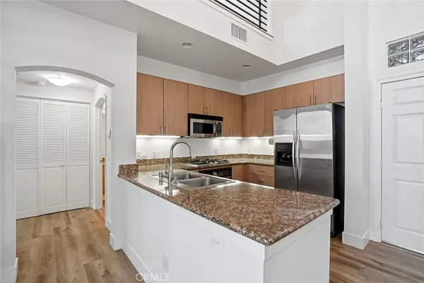 $3,881 | 525 11th Avenue, Unit 1507, San Diego, CA 92101