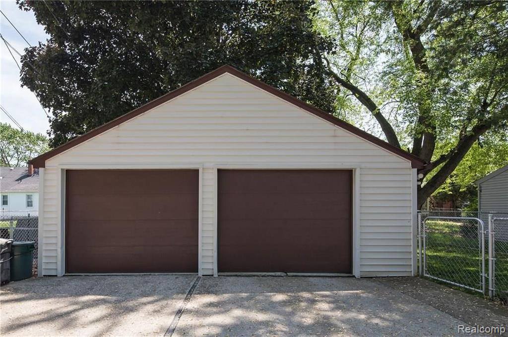 3828 Alice Street Dearborn, MI 48124 - Photo 31 of 38