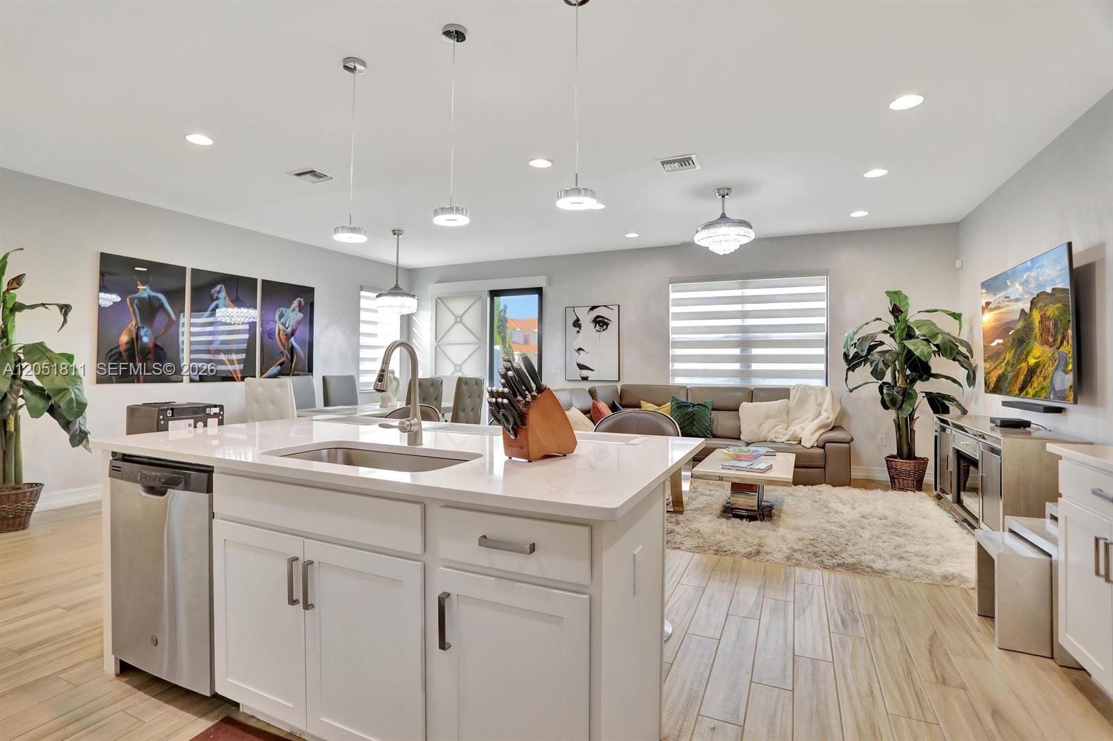 9517 Glider Way Boca Raton, FL 33428 - Photo 7 of 56