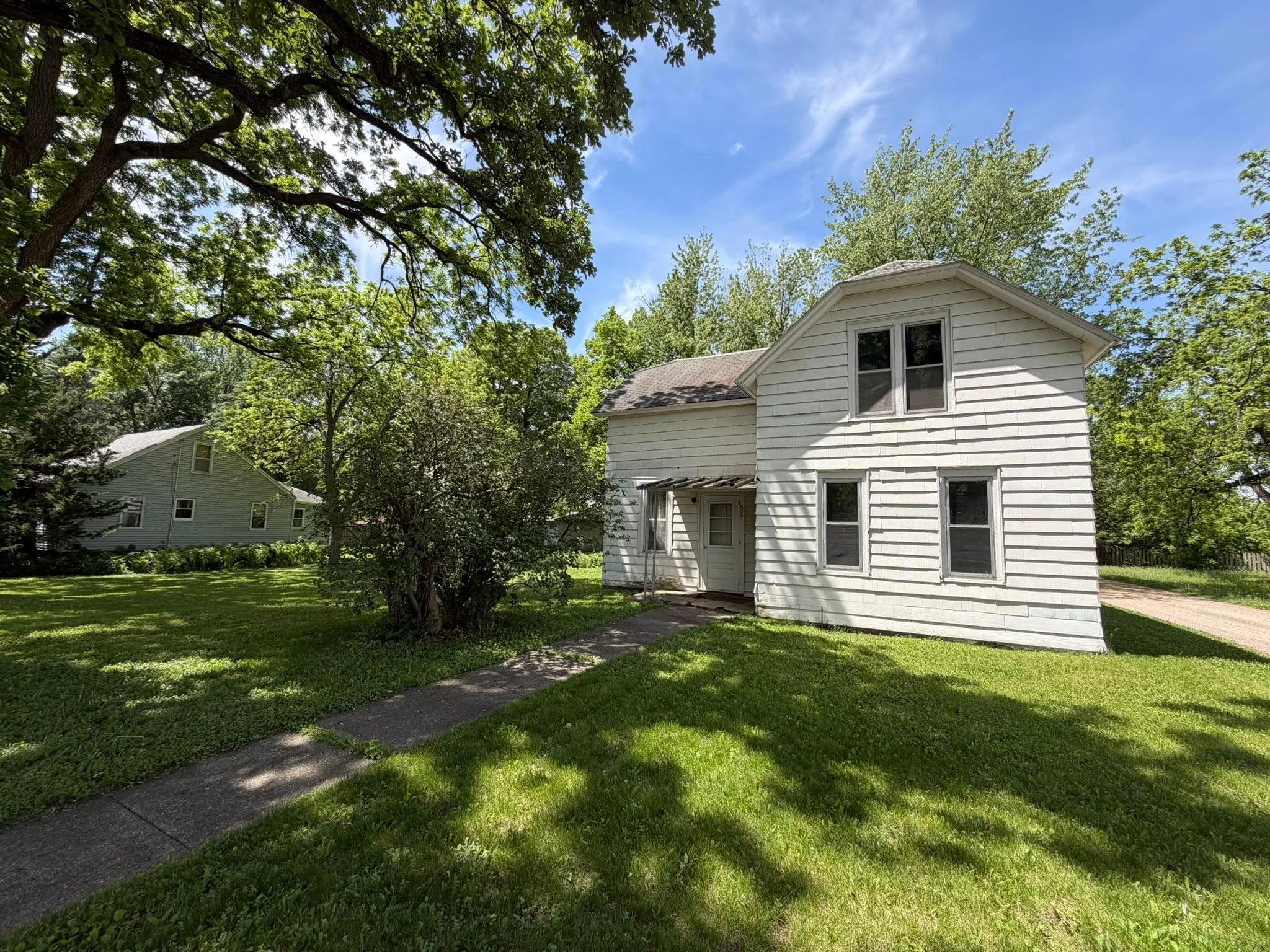 608 8th Street Southeast Waseca, MN 56093 - Photo 29 of 54